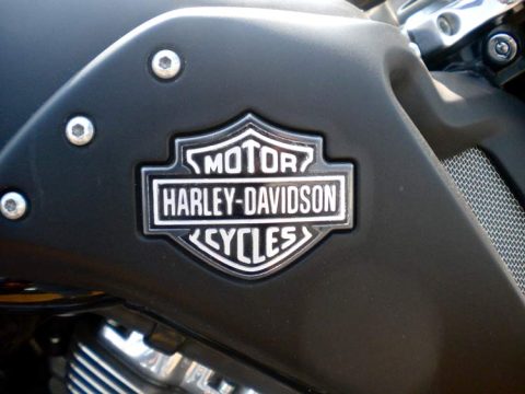 La Leyenda Viva: La Historia De Harley-Davidson - Motorizándonos